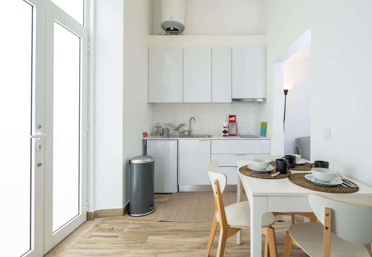 Tia Anica House II - Apartment With Terrace In Central Fuseta Beach Village Kültér fotó