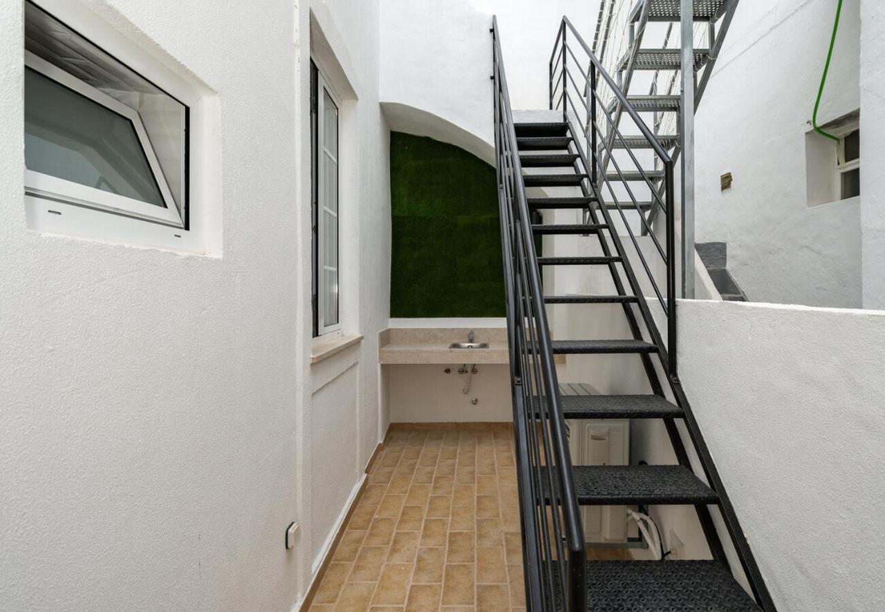 Tia Anica House II - Apartment With Terrace In Central Fuseta Beach Village Kültér fotó
